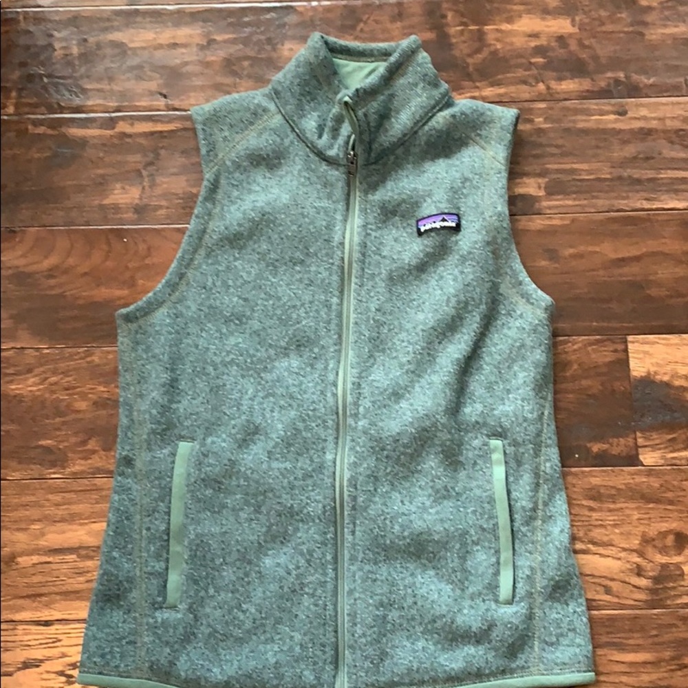 Patagonia zip sweater vest
